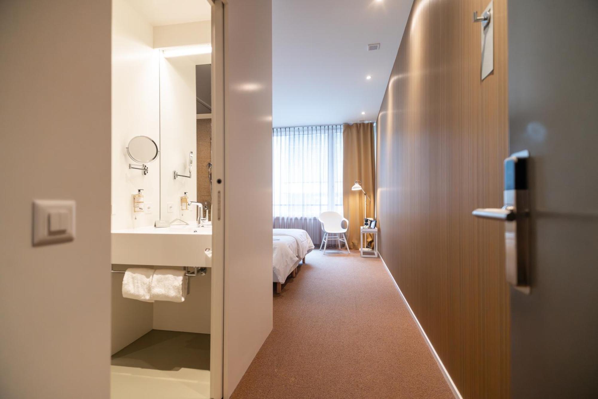 Trafo Hotel Baden Buitenkant foto